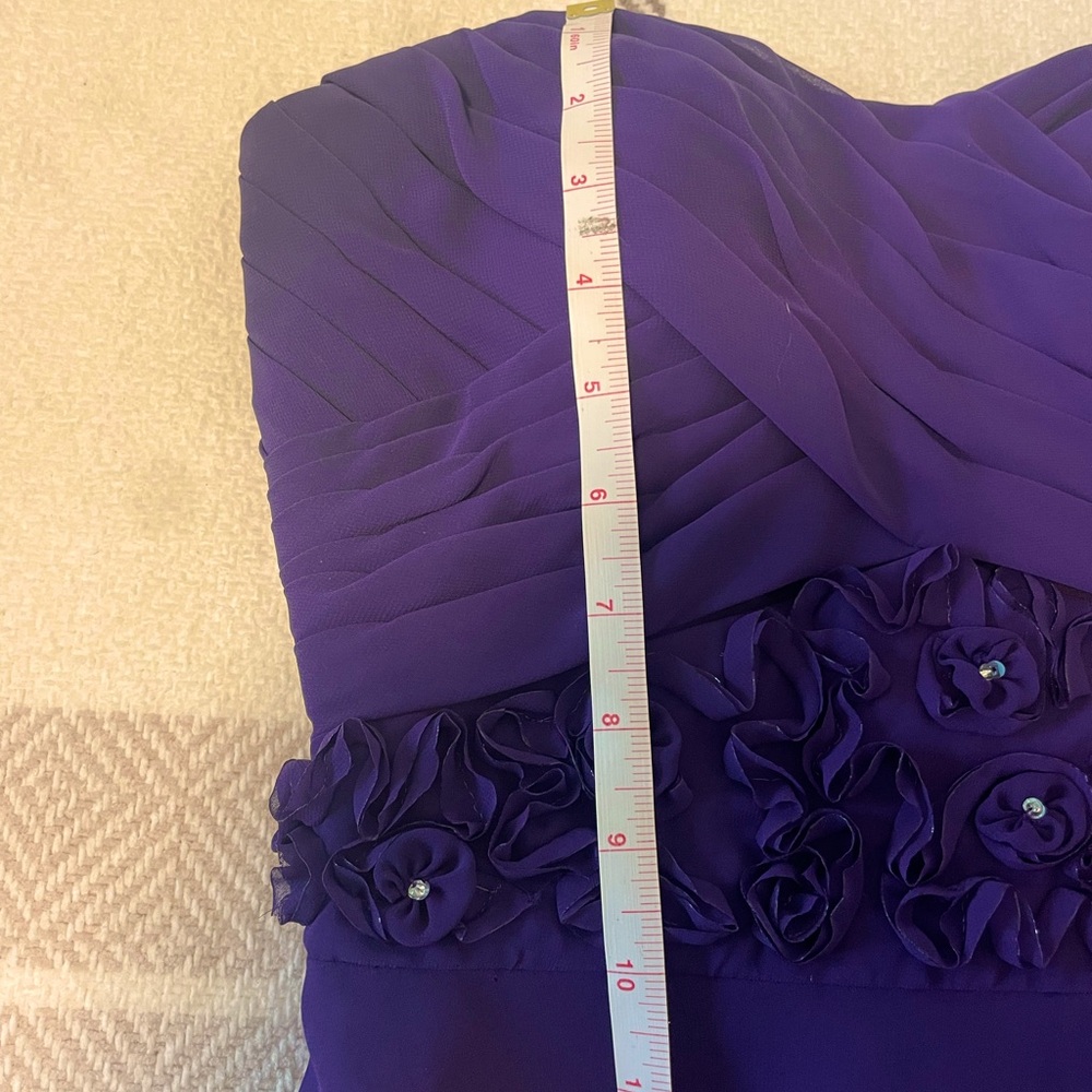 Strapless Formal Dress EUC - Picture 9 of 15